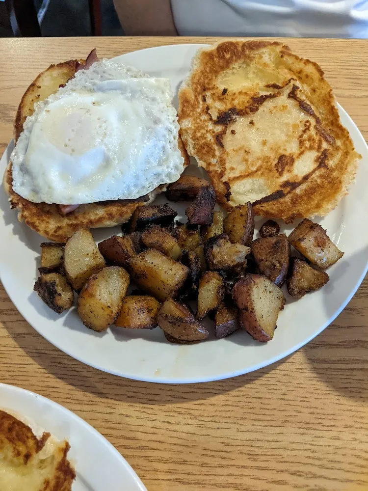 Cheese Roll with Egg and Ham